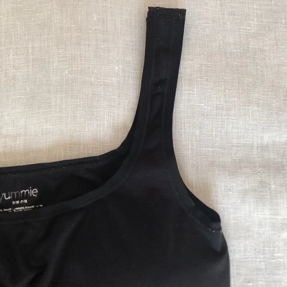 Yummie Black Full Coverage Sports Bra Sz S/M